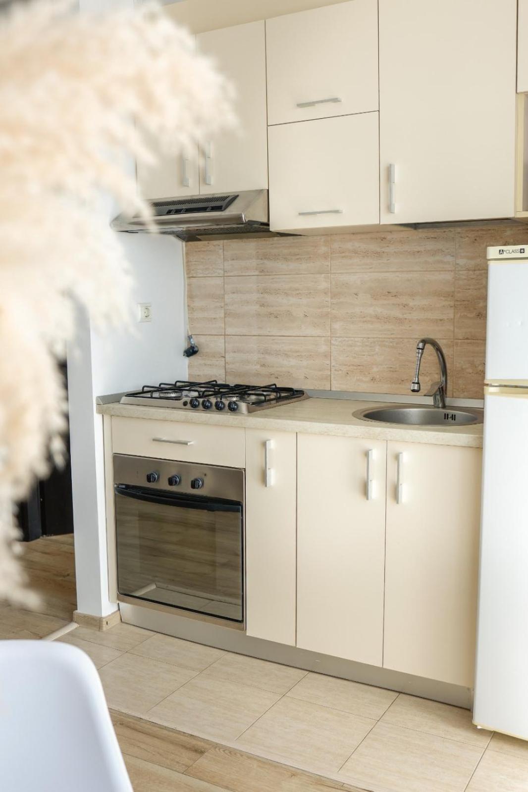 Apartament Corina Summerland มามายา ภายนอก รูปภาพ
